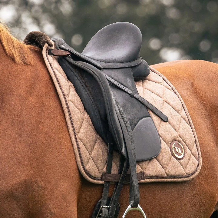 Saddle-pad-Haze-Brown-WEB-DETAIL-05_15014b0d-32e6-415f-9e53-e7948342215f_2000x.jpg