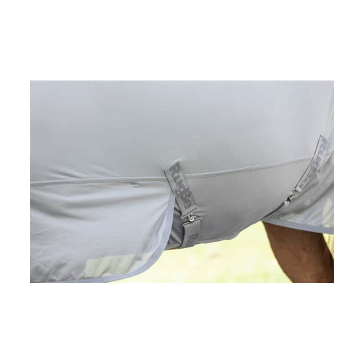 couverture-anti-mouches-covalliero-3